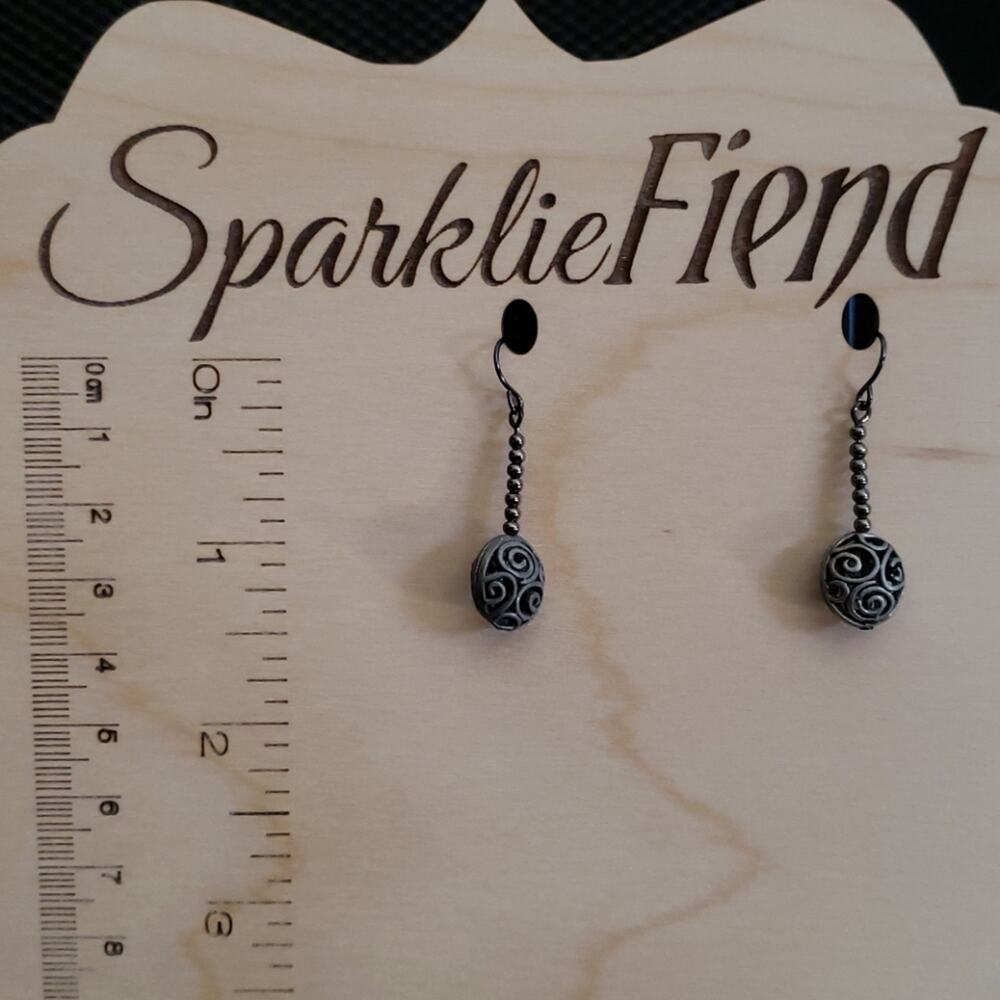 Gunmetal filigree dangle earrings